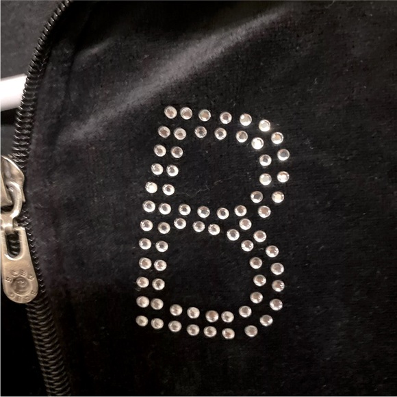 BCBG Max Azria Y2K Black Velour Logo Embellished Track Jacket Size P/S 2000s - Picture 4 of 5